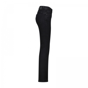 Babette Black