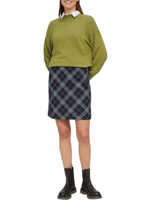  7774