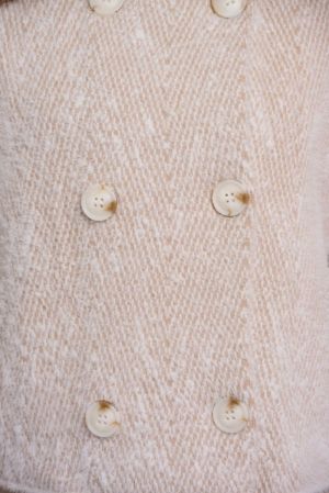 Beige herringbo